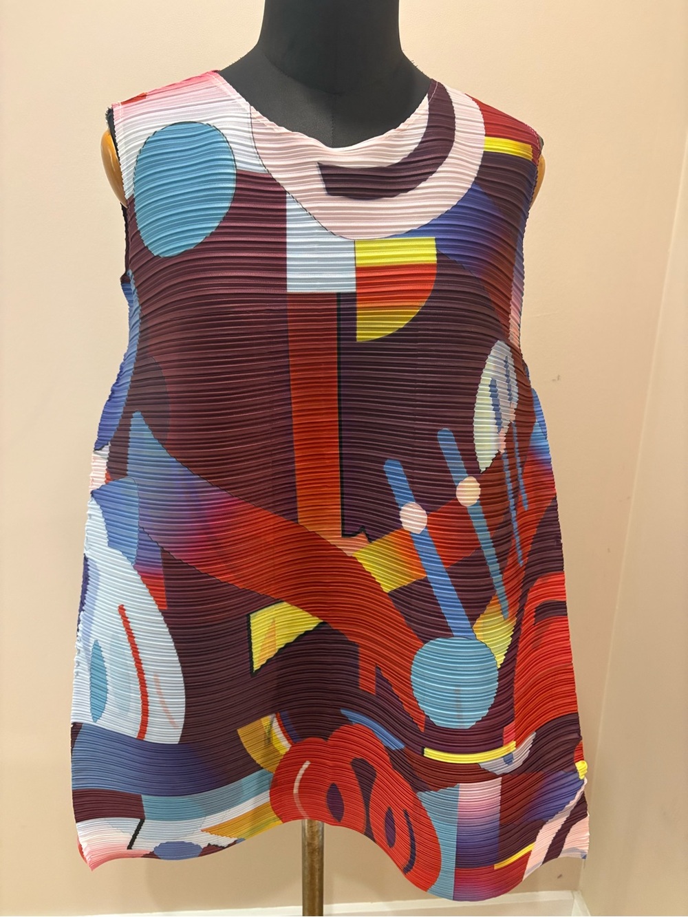 Brand new pleated Sleeveless Abstract Print Tunic Top - Multicolor
